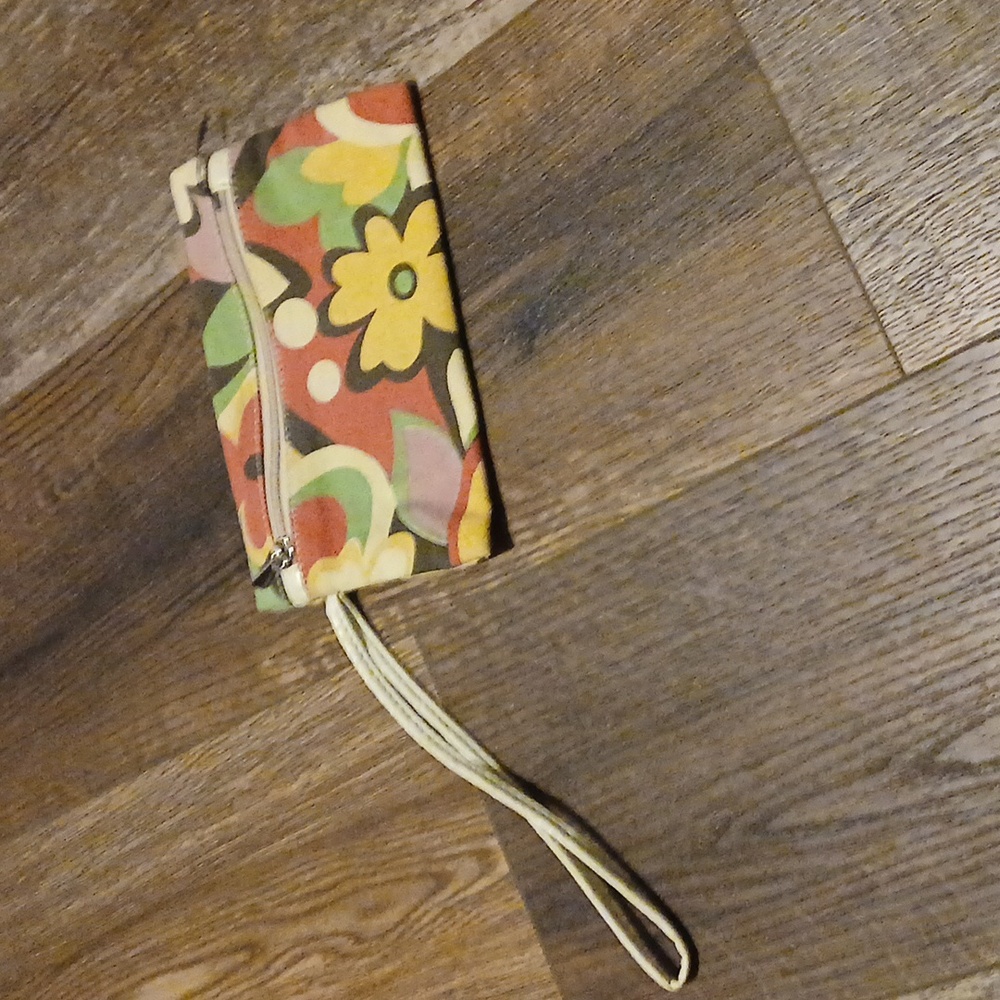 Cosmetics bag - Picture 1 of 5